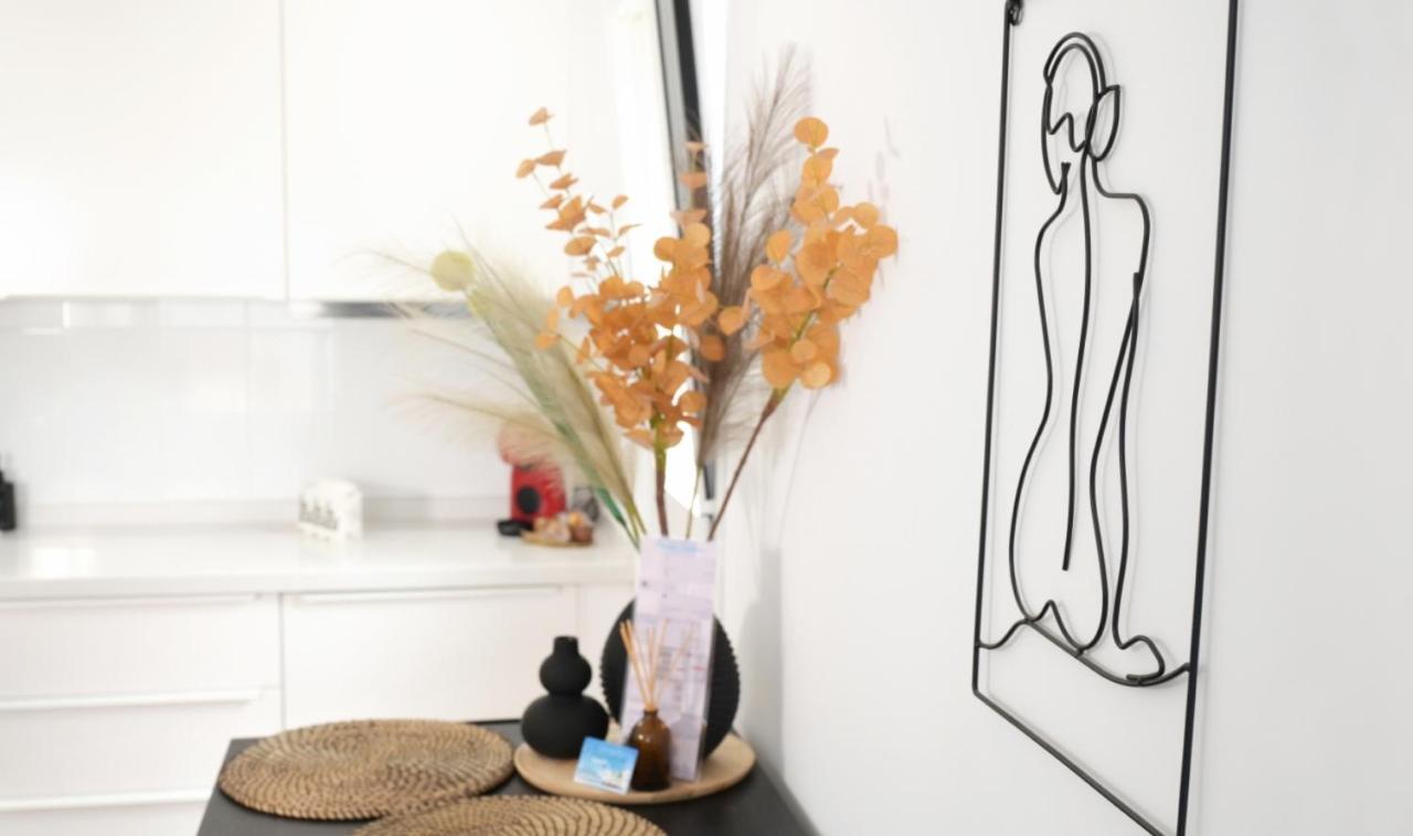 Mauresque Experience Luxury Apartment ตอร์เรโมลิโนส ภายนอก รูปภาพ