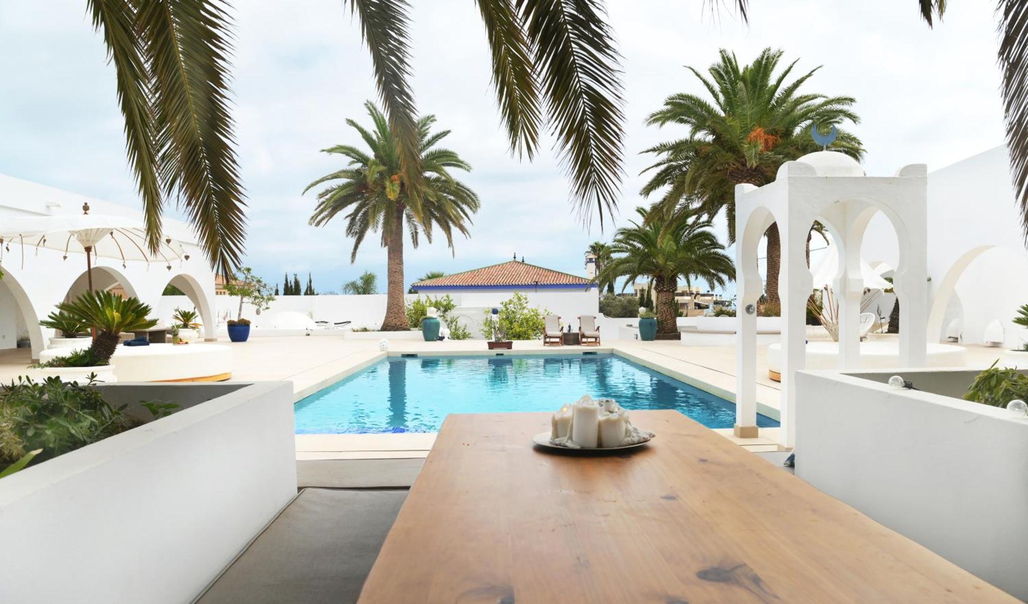 Mauresque Experience Luxury Apartment ตอร์เรโมลิโนส ภายนอก รูปภาพ